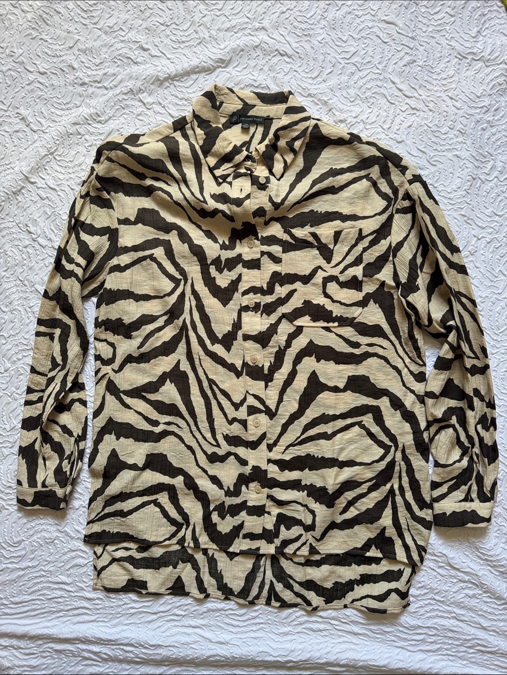 Zebra Print Button-Up Shirt in Cream & Black